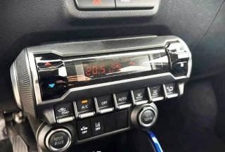 SUZUKI Ignis usata, con Touch screen
