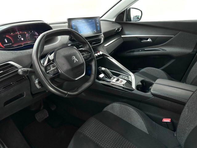 PEUGEOT 3008 usata, con Boardcomputer
