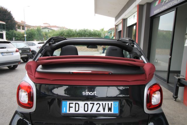 SMART ForTwo usata, con USB