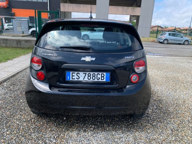 CHEVROLET Aveo usata, con Autoradio