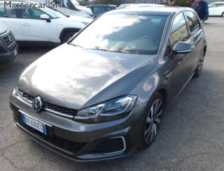 VOLKSWAGEN Golf usata, con Airbag