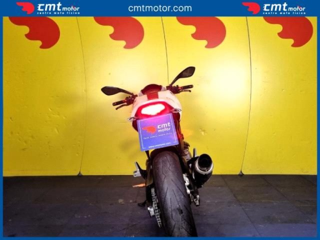 DUCATI Monster 696 usata 9