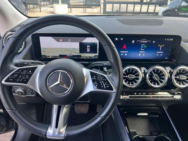 MERCEDES-BENZ B 180 usata, con Boardcomputer