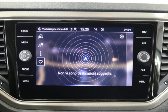 VOLKSWAGEN T-Roc usata, con Controllo automatico clima