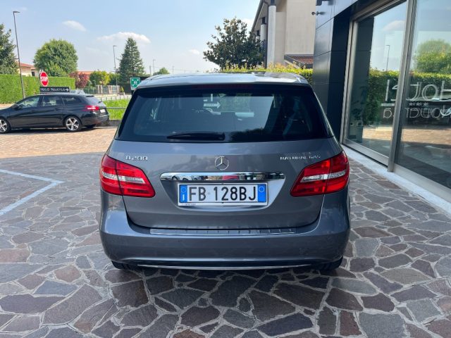MERCEDES-BENZ B 200 usata, con Controllo trazione