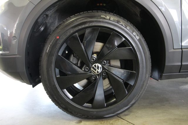 VOLKSWAGEN T-Roc usata, con Volante in pelle