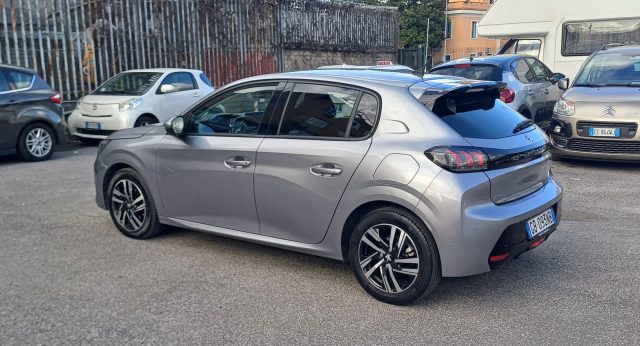 PEUGEOT 208 usata, con Autoradio