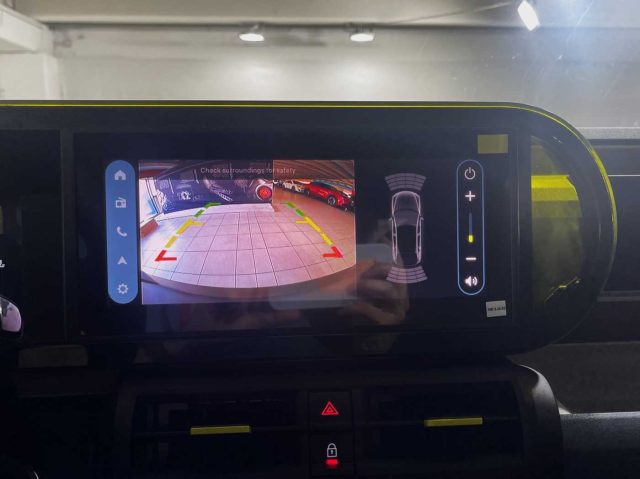 FIAT Grande Panda usata, con Autoradio digitale