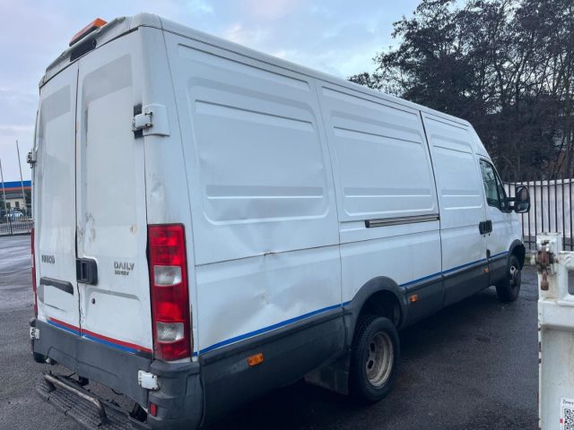 IVECO Daily usata 10