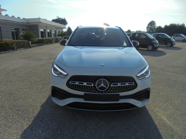 MERCEDES-BENZ GLA 200 usata, con Airbag laterali