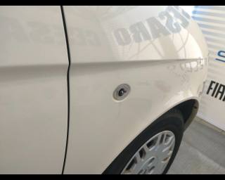 LANCIA Ypsilon usata 27