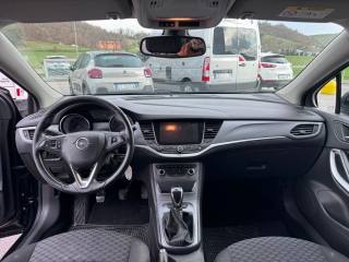 OPEL Astra usata, con Bracciolo