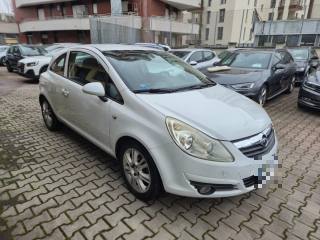 OPEL Corsa 1.2 3 porte Club