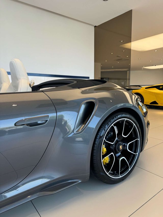 PORSCHE 911 usata, con Interni in pelle
