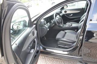 MERCEDES-BENZ E 220 usata, con Cruise Control