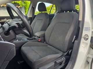 VOLKSWAGEN Golf usata, con Autoradio