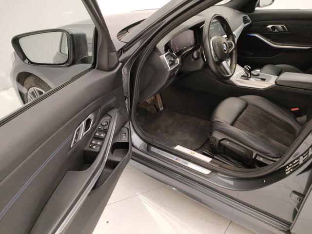 BMW 320 usata, con Streaming musicale integrato