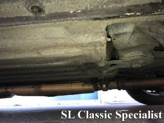 MERCEDES-BENZ SL 560 usata 129