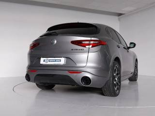 ALFA ROMEO Stelvio usata, con Sedile posteriore sdoppiato