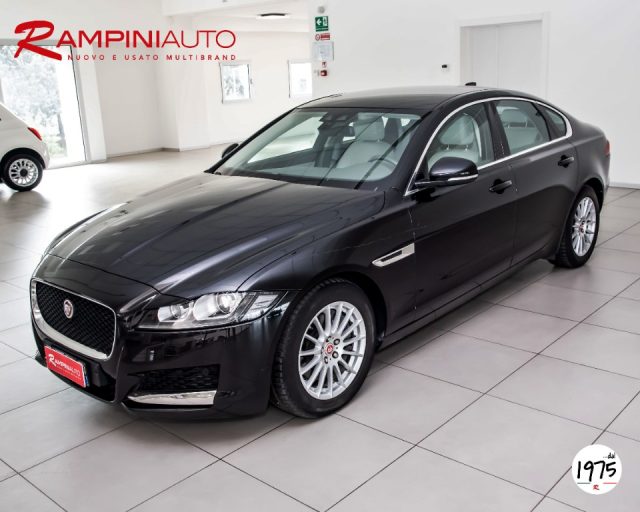 JAGUAR XF usata 0