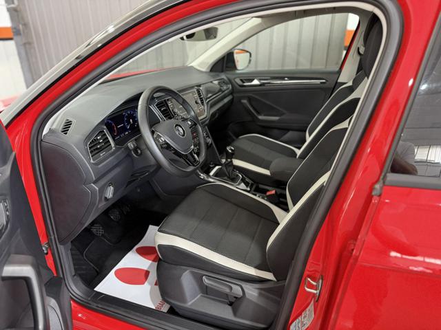 VOLKSWAGEN T-Roc usata, con Cerchi in lega