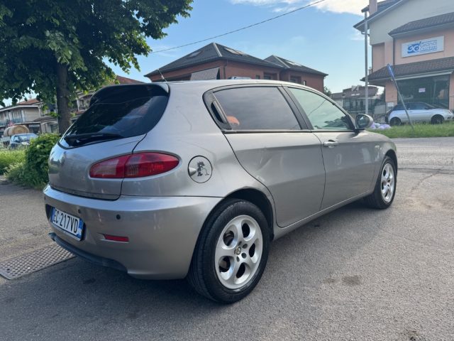 ALFA ROMEO 147 usata 1