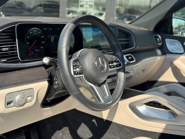MERCEDES-BENZ GLE 350 usata, con Boardcomputer