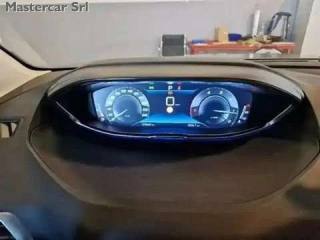 PEUGEOT 3008 usata, con Autoradio