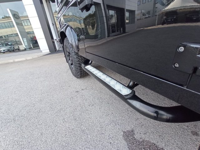 LAND ROVER Defender usata 21