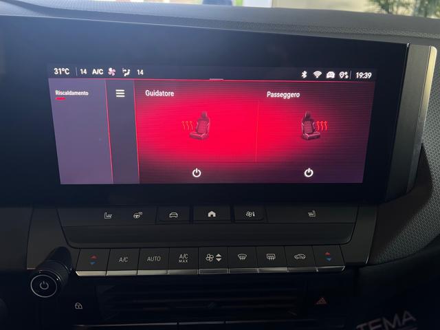 OPEL Astra usata, con Luci diurne LED
