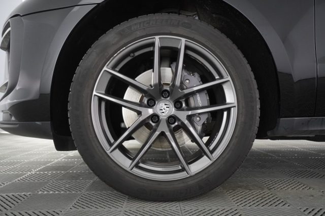 PORSCHE Macan usata 15