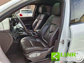 PORSCHE Macan usata, con Boardcomputer