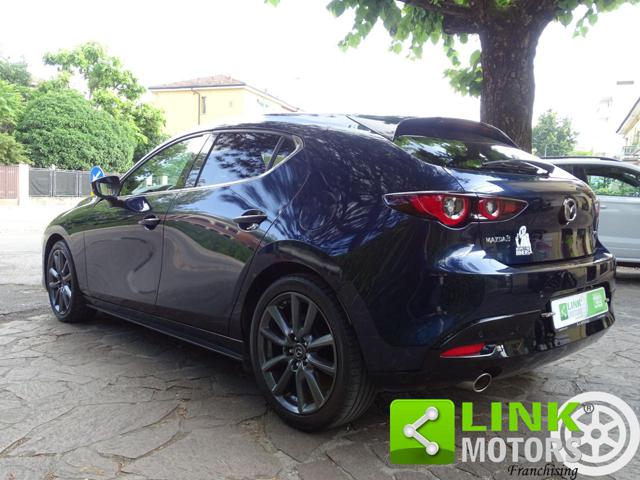 MAZDA 3 usata, con Fendinebbia