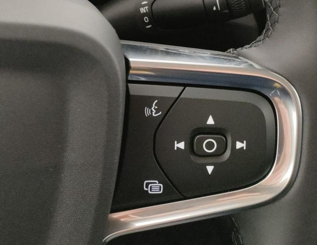 VOLVO XC40 usata, con Sedili riscaldati