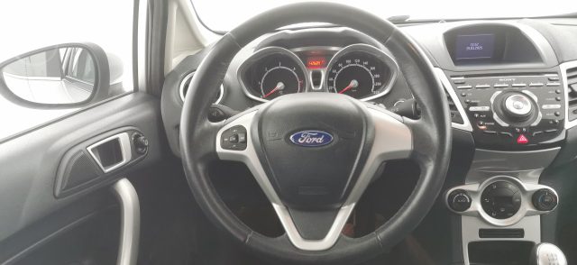 FORD Fiesta usata 28
