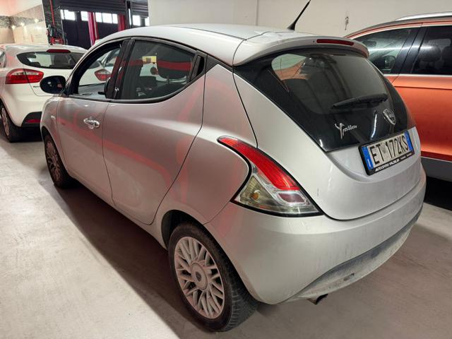 LANCIA Ypsilon usata, con Sedile posteriore sdoppiato
