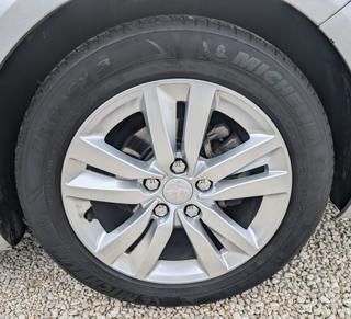 PEUGEOT 308 usata, con Park Distance Control