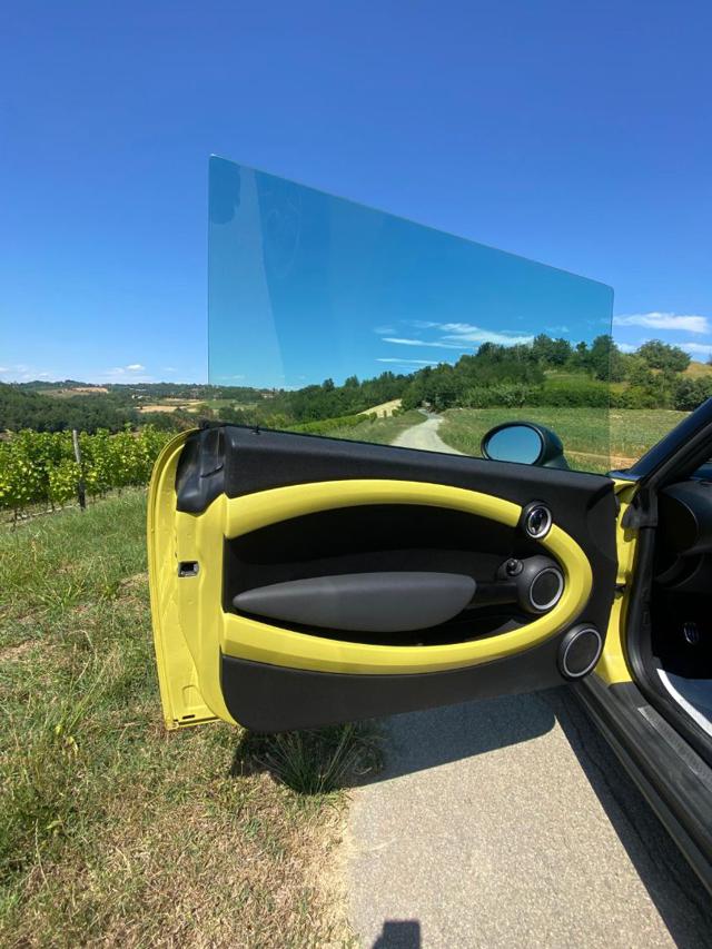 MINI Cabrio usata 24