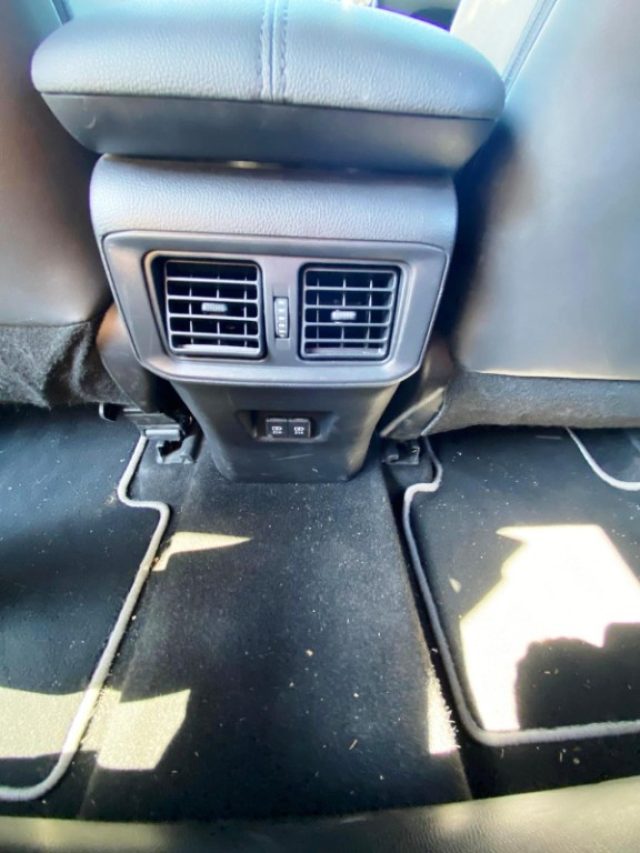 TOYOTA RAV 4 MY23 usata, con Immobilizzatore elettronico