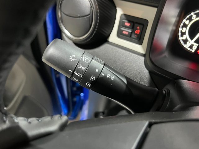 SUZUKI Ignis usata, con USB