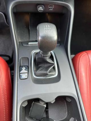 VOLVO XC40 usata, con Sistema di navigazione