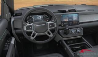 LAND ROVER Defender usata 11