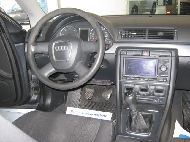 AUDI A4 usata, con Climatizzatore