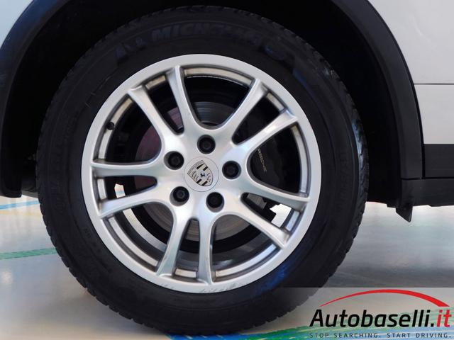 PORSCHE Cayenne usata, con Bluetooth