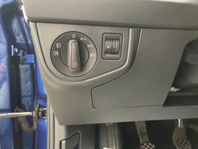 VOLKSWAGEN Polo usata, con USB