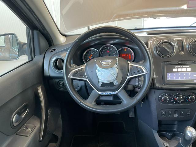 DACIA Sandero usata, con Park Distance Control
