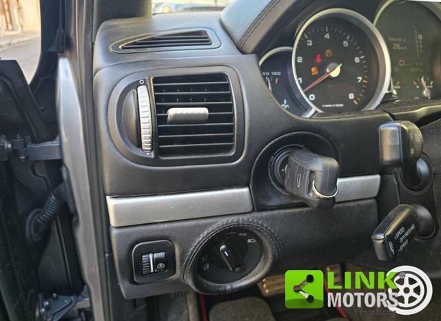 PORSCHE Cayenne usata, con Airbag testa