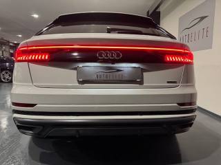 AUDI Q8 usata, con Autoradio