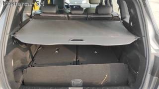 MERCEDES-BENZ GLB 200 usata, con Sistema di navigazione