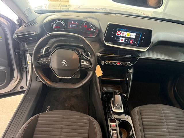 PEUGEOT 2008 usata, con Controllo automatico clima